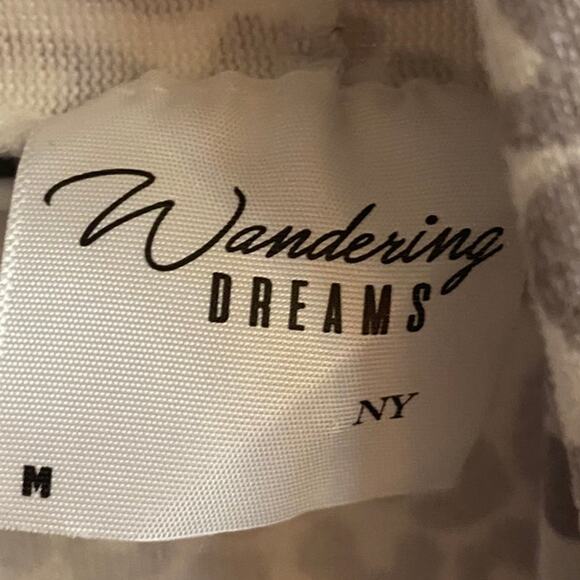 Wandering Dreams Animal Print Cardigan Grey Size M Flowy Warm - Picture 4 of 5